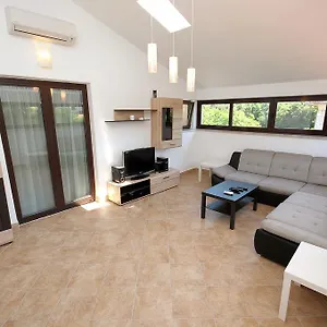 Apartament Vv Apartment